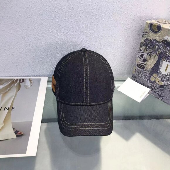 Miu Miu hat straw hat bucket hat baseball cap knitted hat